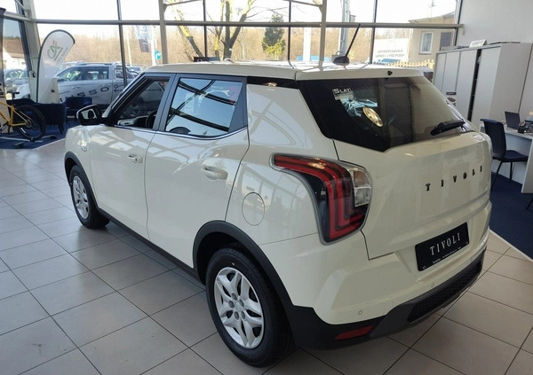 SsangYong Tivoli cena 92400 przebieg: 1, rok produkcji 2023 z Kielce małe 121